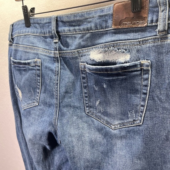 Maurices Distressed Relaxed Fit Jeans Womens 13/14 Plus Size Cute Stretch 2237 - Picture 8 of 9